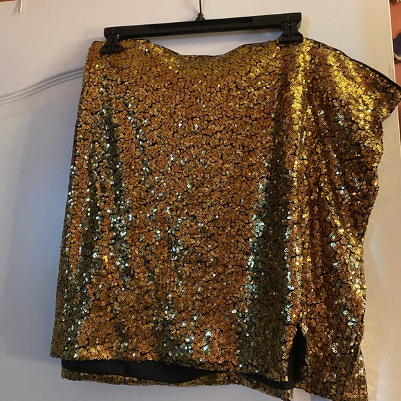 ELOQUII- gold sequin mini skirt and matching blazer - Picture 2 of 3